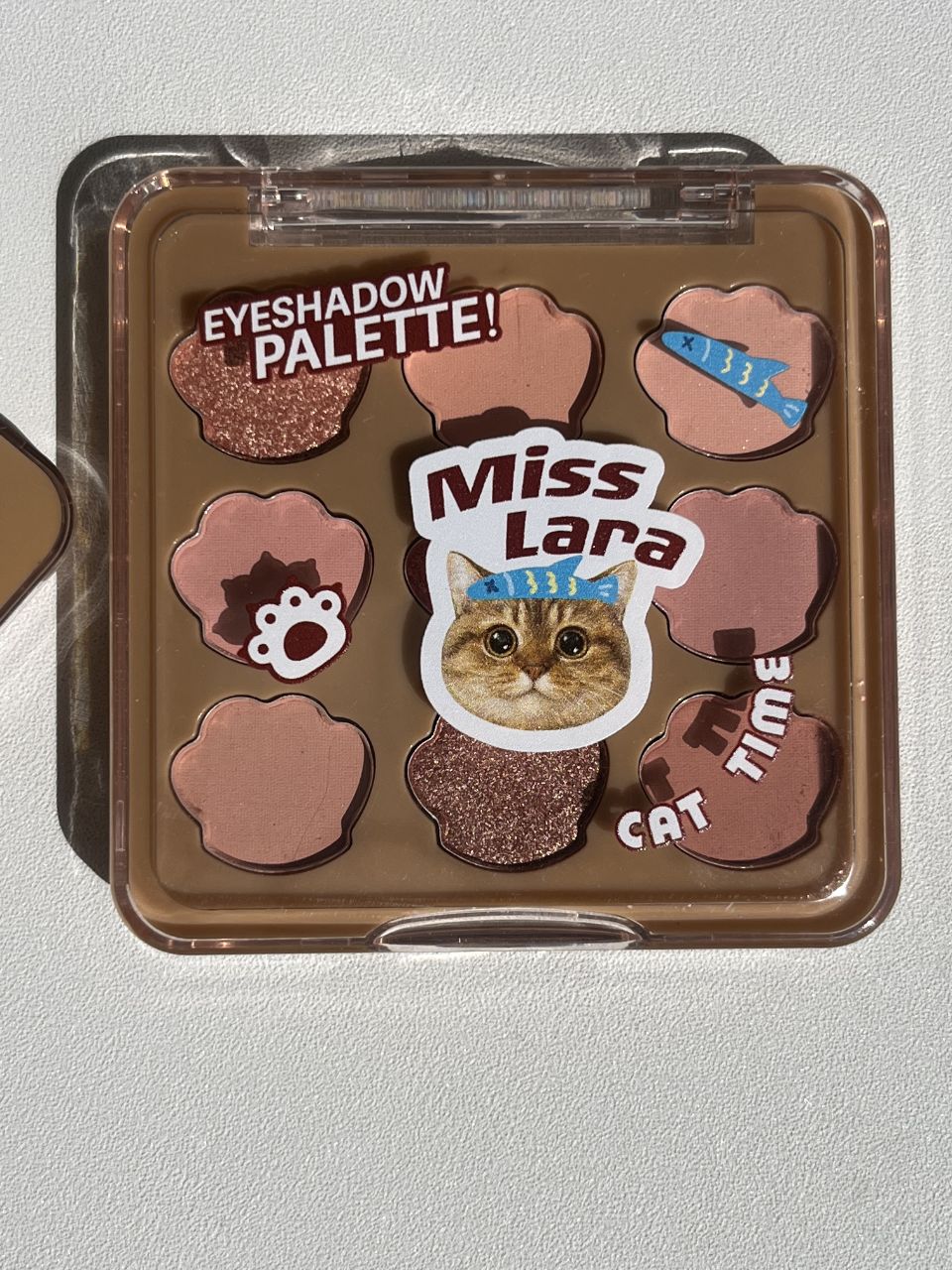 پالت سایه چشم Miss Lara کت